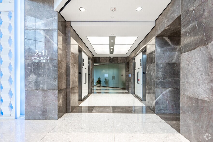 More Photos Of 12222 Merit Dr, Dallas Office For Lease