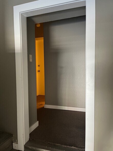 More Photos Of 731 Bryant St, San Francisco Light Distribution For Lease