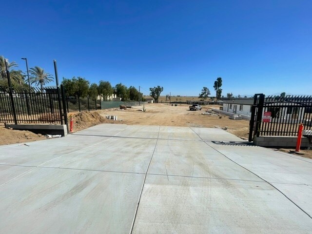 More Photos Of 21320 Box Springs Rd, Moreno Valley Auto Dealership For Lease