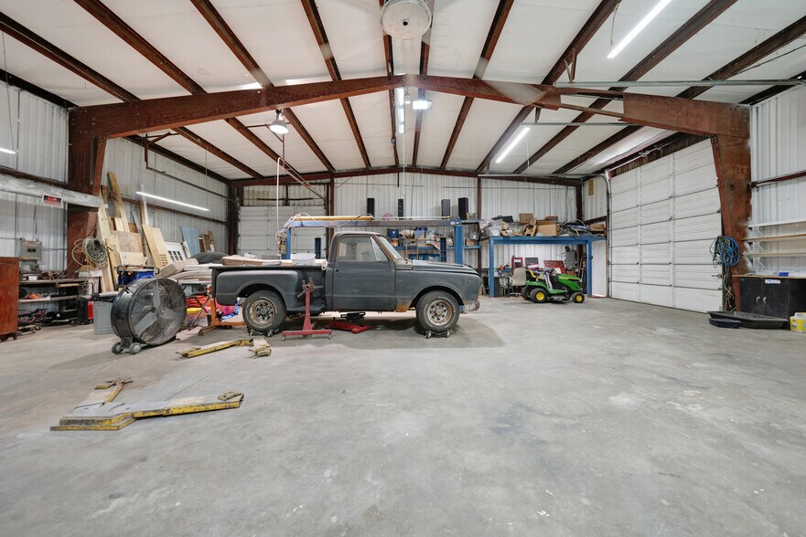More Photos Of 2461 SW Highway 17, Arcadia Warehouse For Sale
