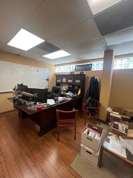 More Photos Of 155 Woolco Dr, Marietta Warehouse For Sale