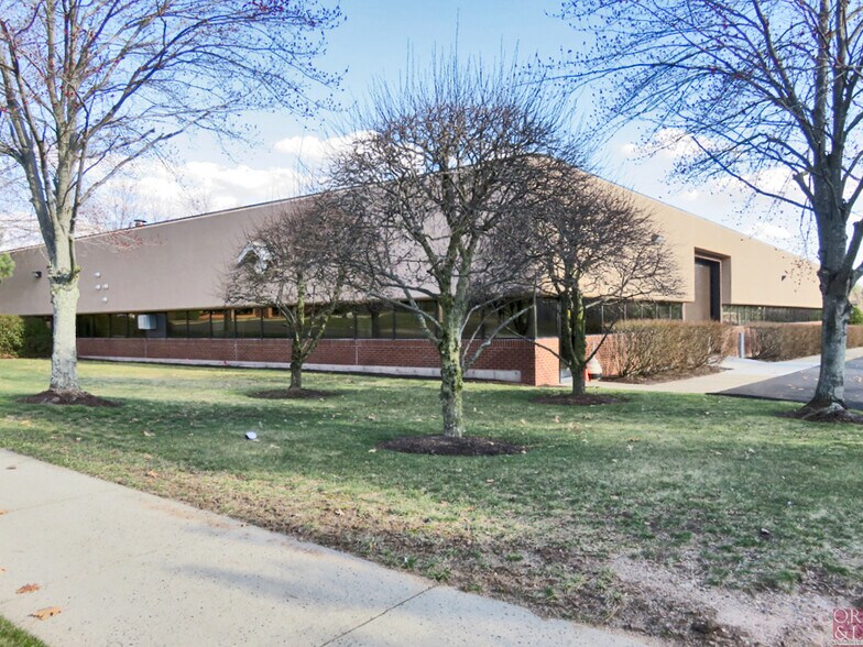 More Photos Of 106 Enterprise Dr, Bristol Industrial For Lease
