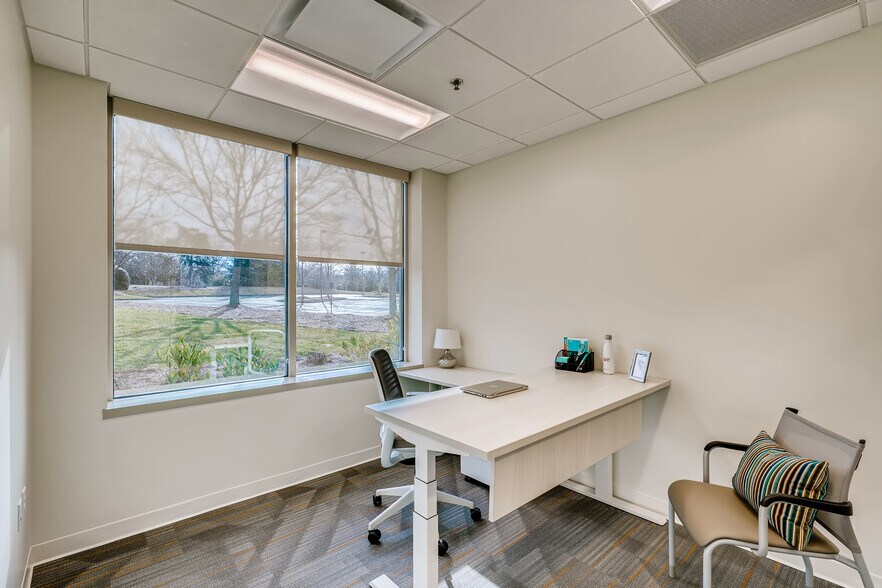 More Photos Of 6470 E Johns Crossing, Johns Creek Coworking Space