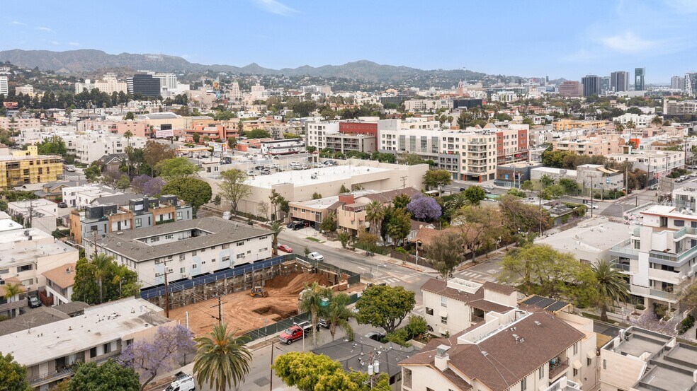More Photos Of 7154 Lexington Ave, West Hollywood Apartments For Sale