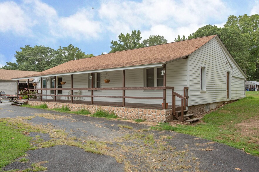 More Photos Of 11200 Catharpin Rd, Spotsylvania Auto Repair For Sale