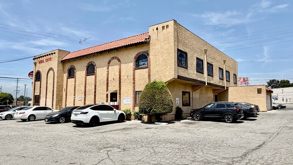 More Photos Of 12610 Glenoaks Blvd, Sylmar Medical For Sale