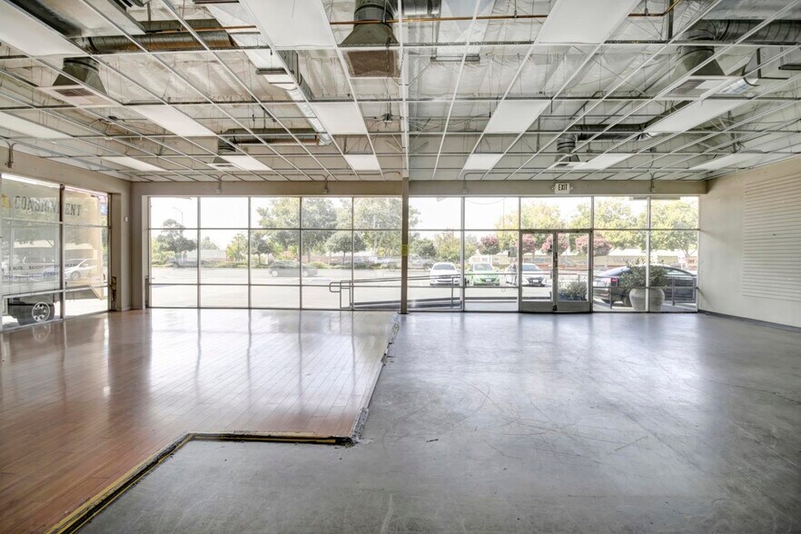 More Photos Of 2265 Sunrise Blvd, Gold River Auto Repair For Lease