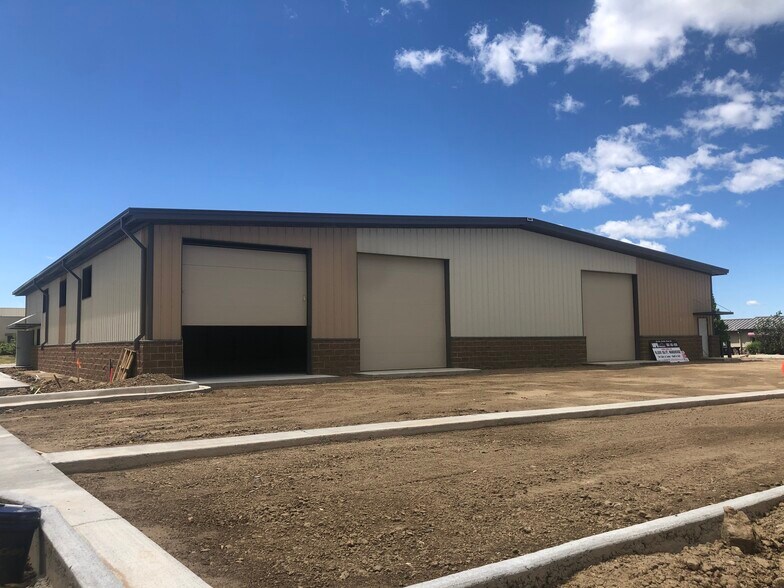 More Photos Of 3758 Imperial St, Frederick Warehouse For Sale