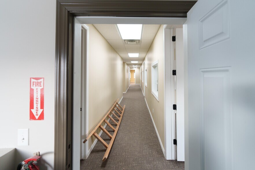 More Photos Of 2441 S 1560 W, Woods Cross Manufacturing For Lease
