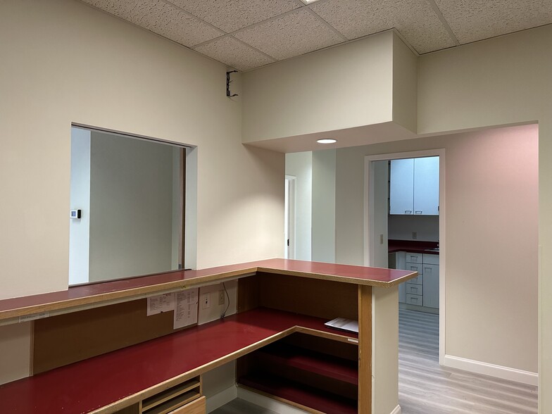 More Photos Of 2186 Geary Blvd, San Francisco Medical For Lease