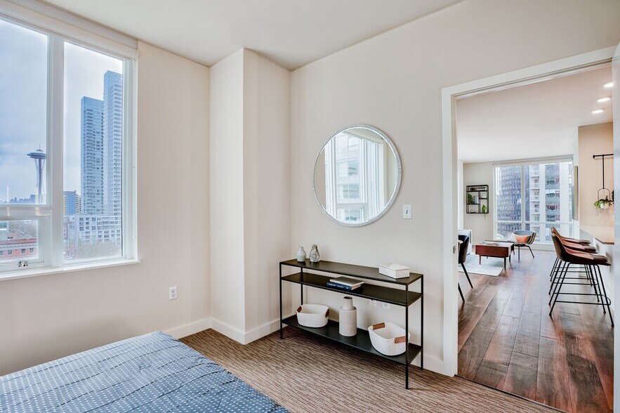 More Photos Of 2105 5th Ave, Seattle Apartments For Lease