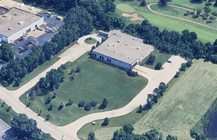 More Photos Of 9980 S Oakwood Park Dr, Franklin Manufacturing For Sale