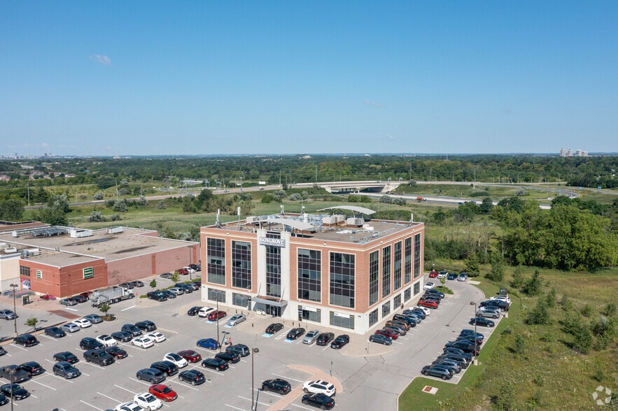 More Photos Of 110 Copper Creek Dr, Markham Medical For Lease
