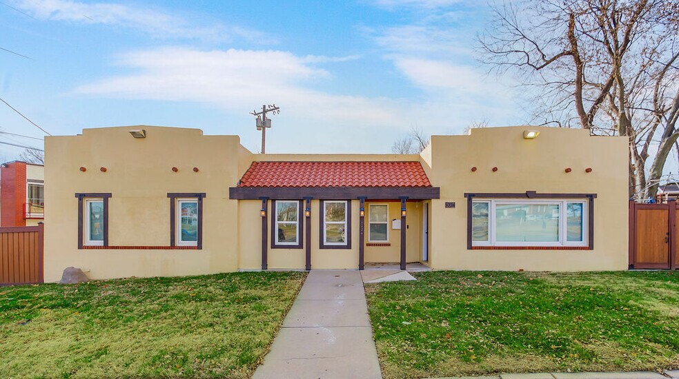 Primary Photo Of 1022 19th St, Kansas City Office Residential For Sale