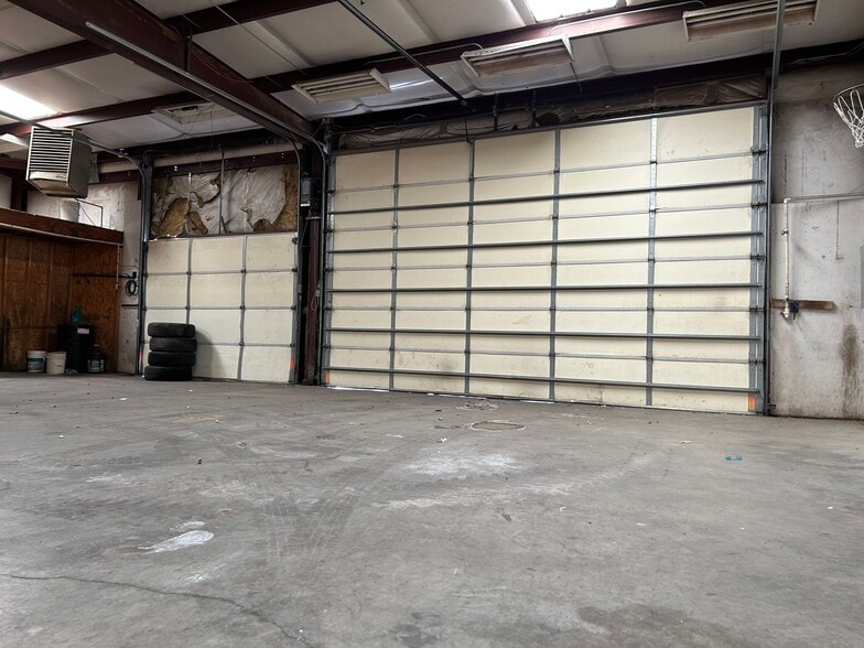 More Photos Of 717 5th St, Prescott Manufacturing For Lease