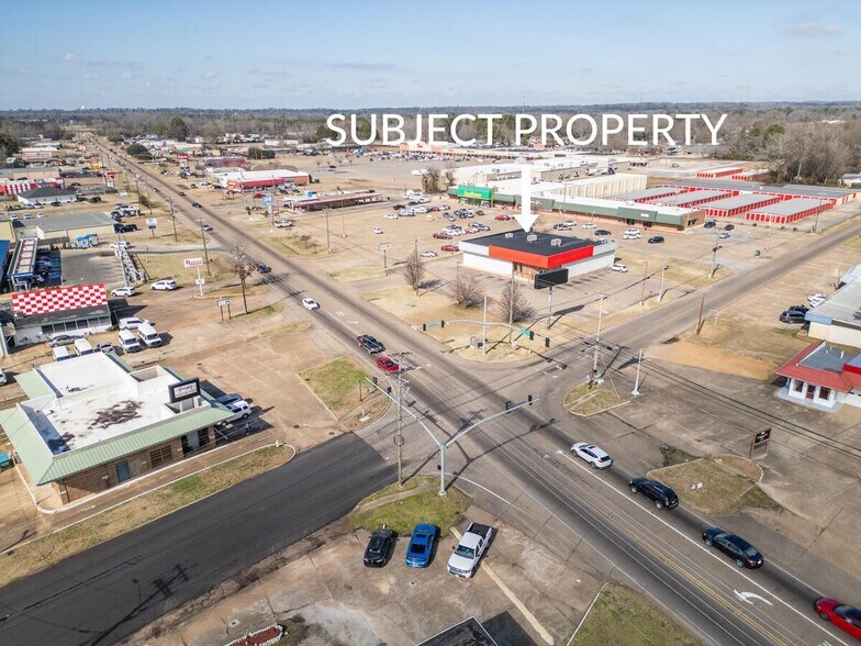 More Photos Of 245 Alabama St, Columbus Freestanding For Sale