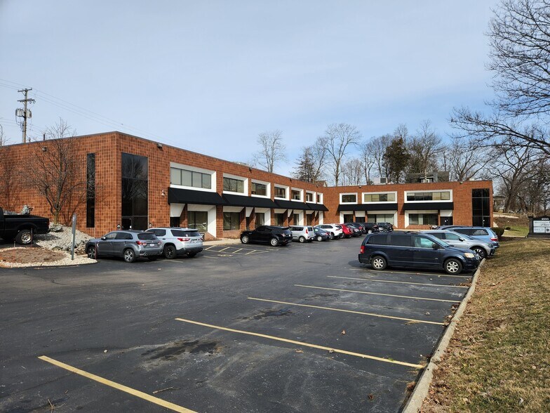 More Photos Of 2555 S Dixie Dr, Kettering Office For Lease