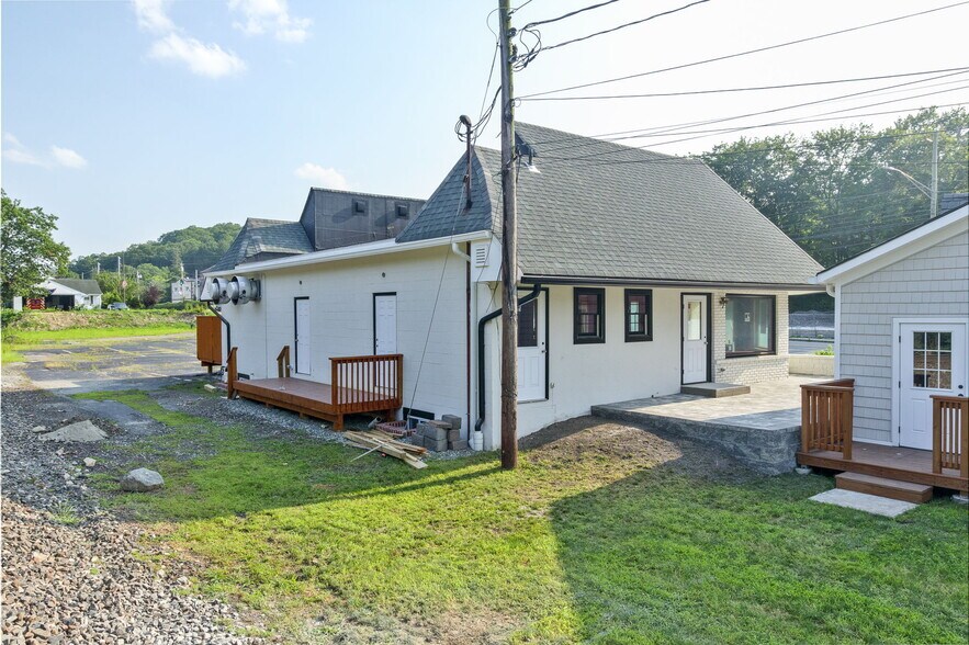 More Photos Of 192 Ny-17, Tuxedo Park Restaurant For Lease