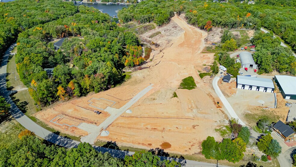 More Photos Of 100 Man Cave, Sunrise Beach Self Storage For Sale