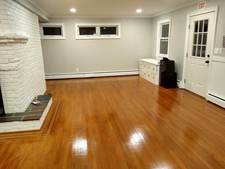 More Photos Of 2025 Rt-71, Spring Lake Office For Lease