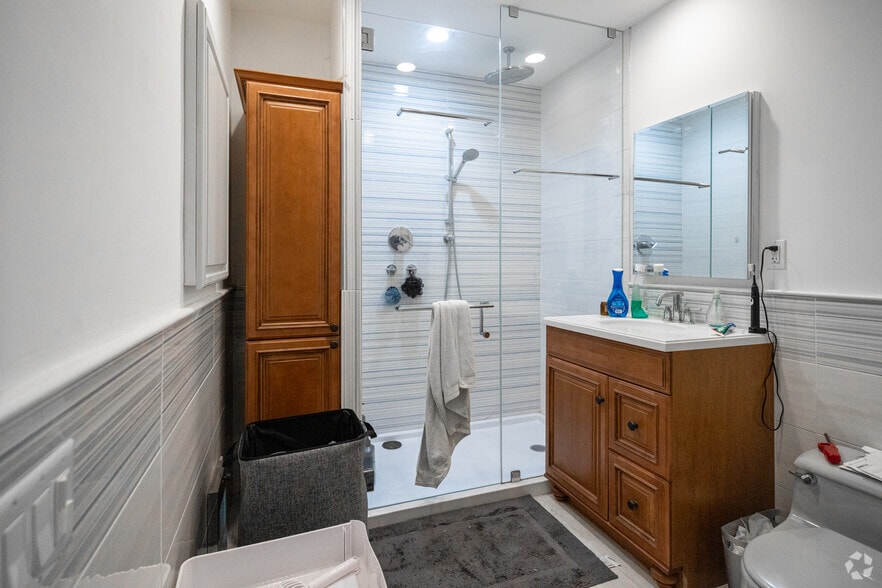 More Photos Of 236 W 26th St, New York Multifamily For Sale