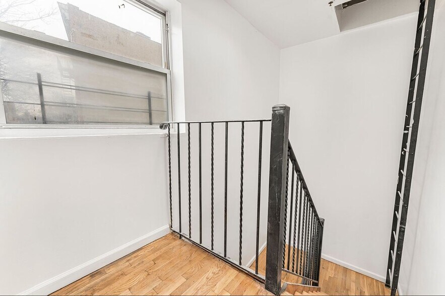 More Photos Of 1400 Prospect Ave, Bronx Apartments For Sale