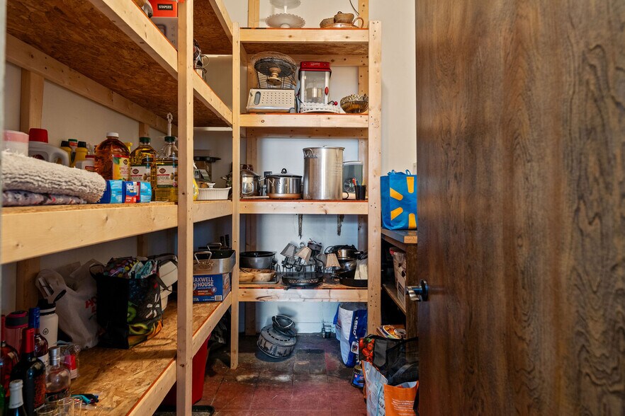 More Photos Of 109-111 Green St, Herkimer Office For Sale