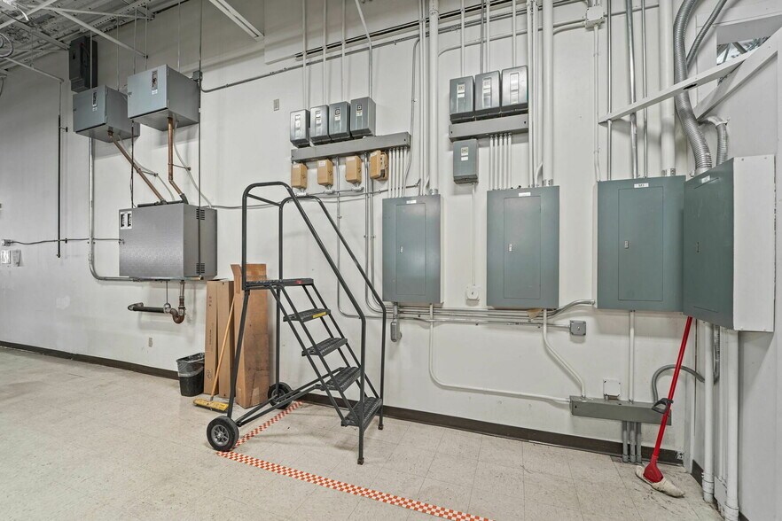 More Photos Of 20 Bomax Dr, Ithaca Manufacturing For Sale