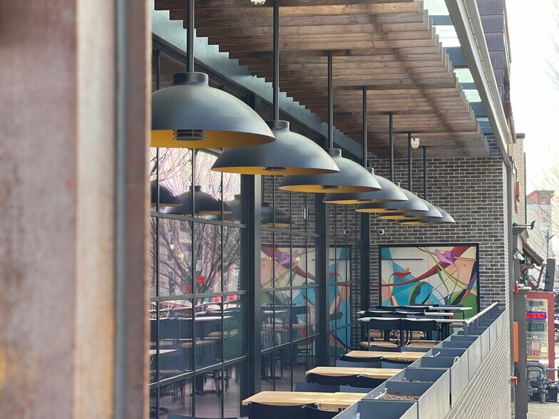 More Photos Of 2009 18th St NW, Washington Restaurant For Lease