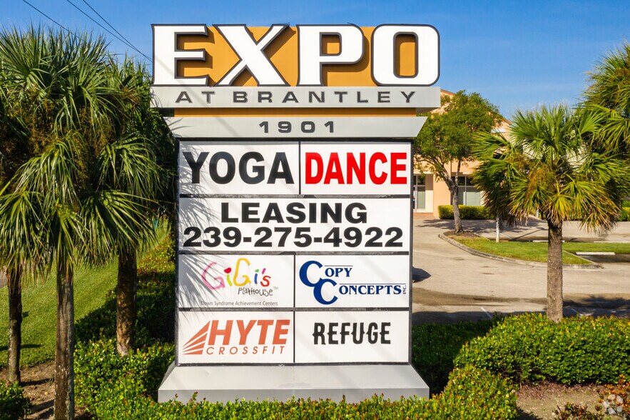 More Photos Of 1901 Brantley Rd, Fort Myers Unknown For Lease