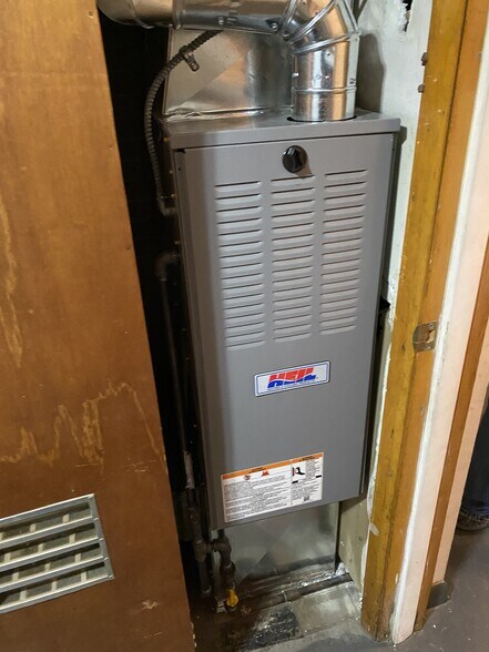 More Photos Of 4411 W Walton St, Chicago Apartments For Sale