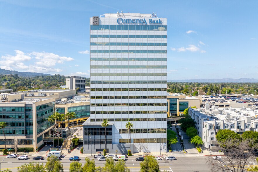 More Photos Of 15303 Ventura Blvd, Sherman Oaks Office For Lease