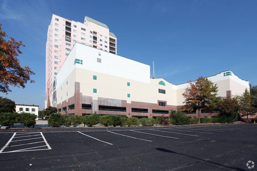 More Photos Of 1 Seventh St, Augusta Office Residential For Lease