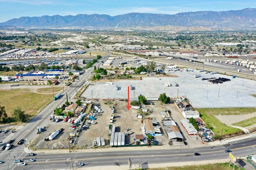 More Photos Of 1966 W Rialto Ave, San Bernardino Land For Sale