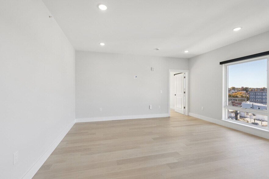 More Photos Of 34-40 Hudson St, Newark Apartments For Lease