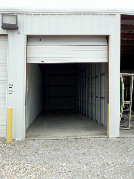 More Photos Of 6136 Carolina Beach Rd, Wilmington Self Storage For Lease