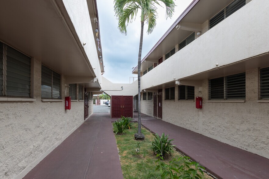 More Photos Of 84-1111 Hana St, Waianae Apartments For Sale