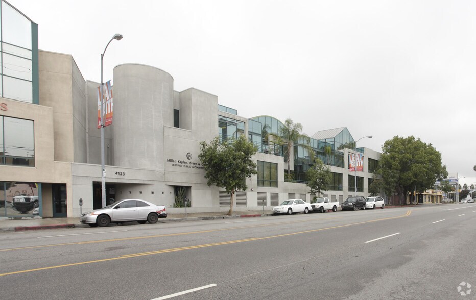 Primary Photo Of 4123 Lankershim Blvd, North Hollywood Loft Creative Space For Sale