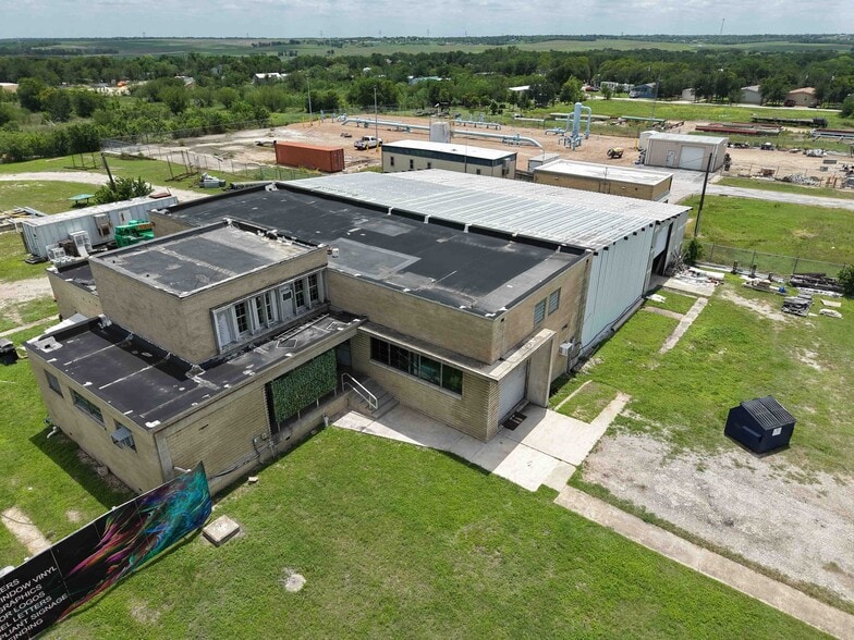 More Photos Of 6721 FM 535, Cedar Creek Industrial For Sale