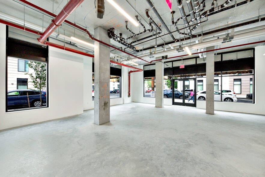 More Photos Of 196 Livonia Ave, Brooklyn Apartments For Lease