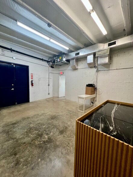More Photos Of 5400 NE 4 Ct, Miami Storefront Retail Office For Lease