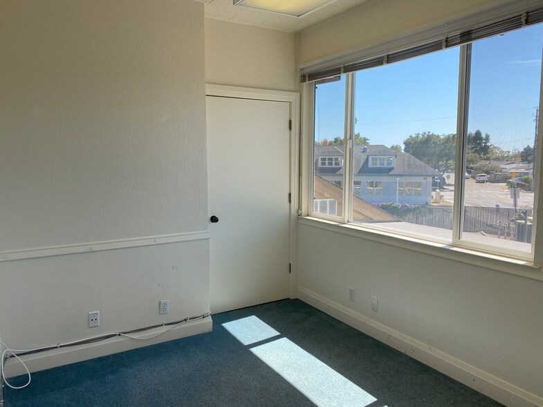 More Photos Of 9029 Soquel Ave, Santa Cruz Medical For Lease