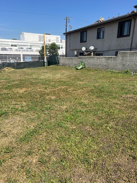 More Photos Of 142 S Mountain View Ave, Los Angeles Land For Sale