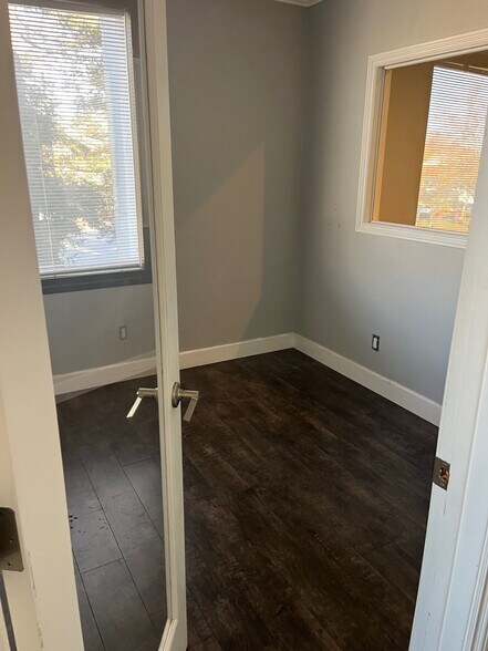 More Photos Of 1150 Murphy Ave, San Jose Office For Lease
