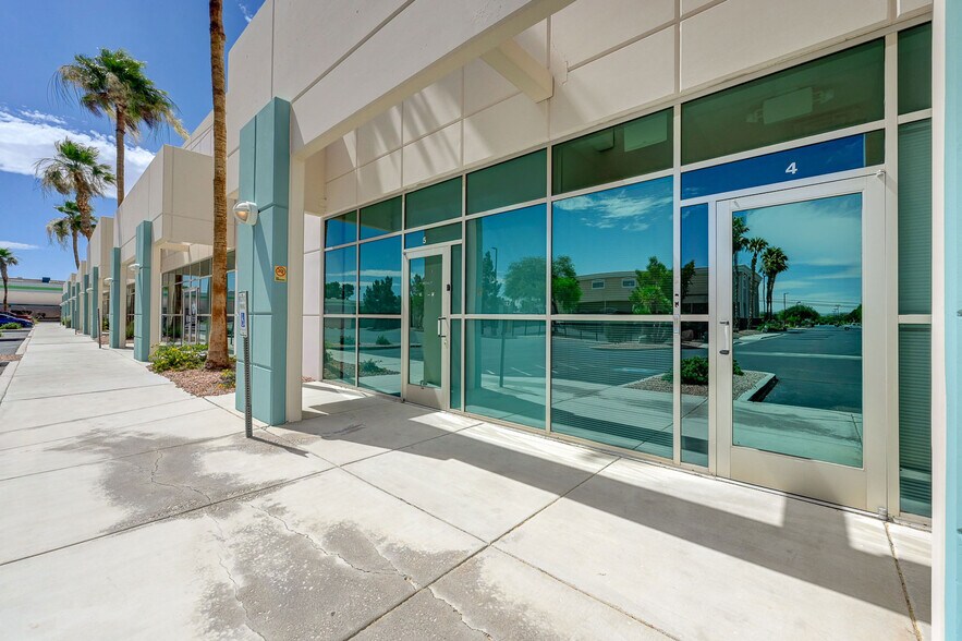 More Photos Of 3068 E Sunset Rd, Las Vegas Warehouse For Sale