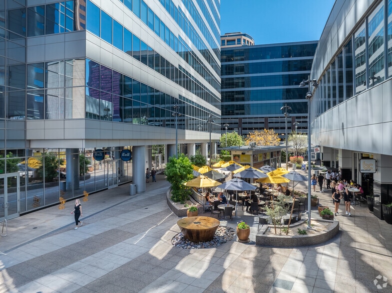 More Photos Of 1 E Washington St, Phoenix Office For Lease