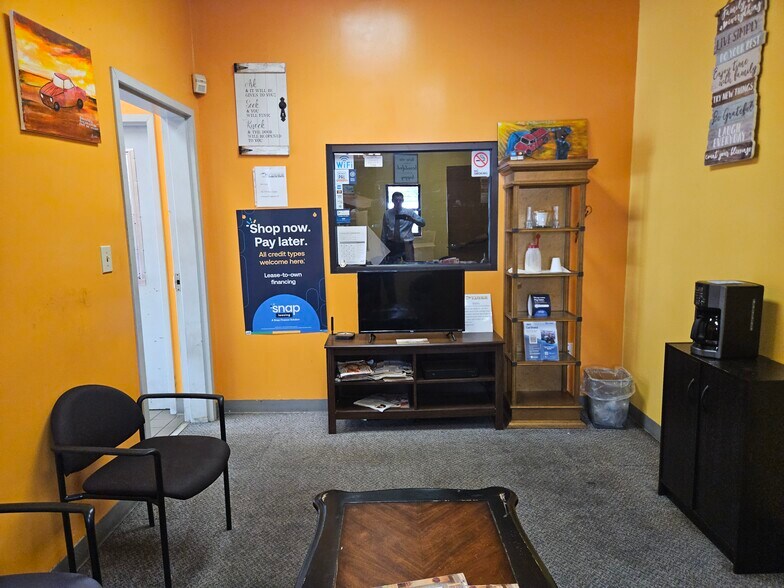 More Photos Of 3943 Old Austell Rd, Powder Springs Auto Repair For Sale