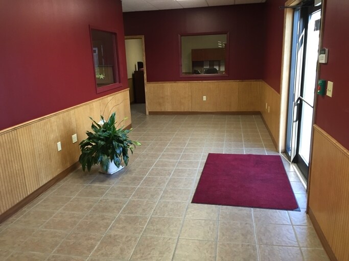 More Photos Of 5125 I-37 Fwy, Corpus Christi Warehouse For Lease