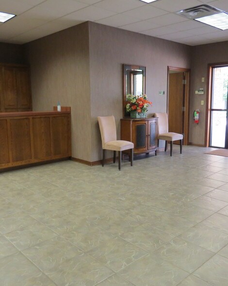 More Photos Of 626 W Main St, Fairfield Lodge Meeting Hall For Sale