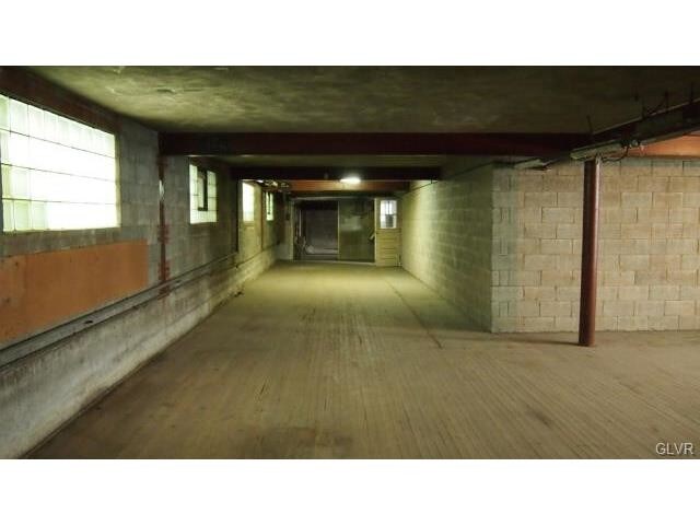 More Photos Of 324-326 Washington St, Walnutport Office For Sale